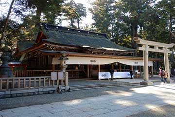 【安心のトイレ付バス利用確約コース🚌「鹿島神宮」「香取神宮」「息栖神社」を参拝!/新宿・池袋発】関東屈指の強力なパワースポット 桜の絶景×東国三社めぐり2